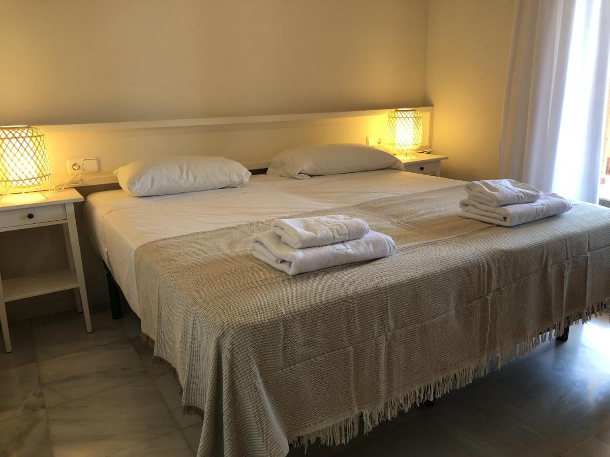 La Cala Azul 2 Bedroom Apartment With Big Sunny Terrace & Walking Distance To All The Amenities - Costa Del Sol La Cala De Mijas Bagian luar foto
